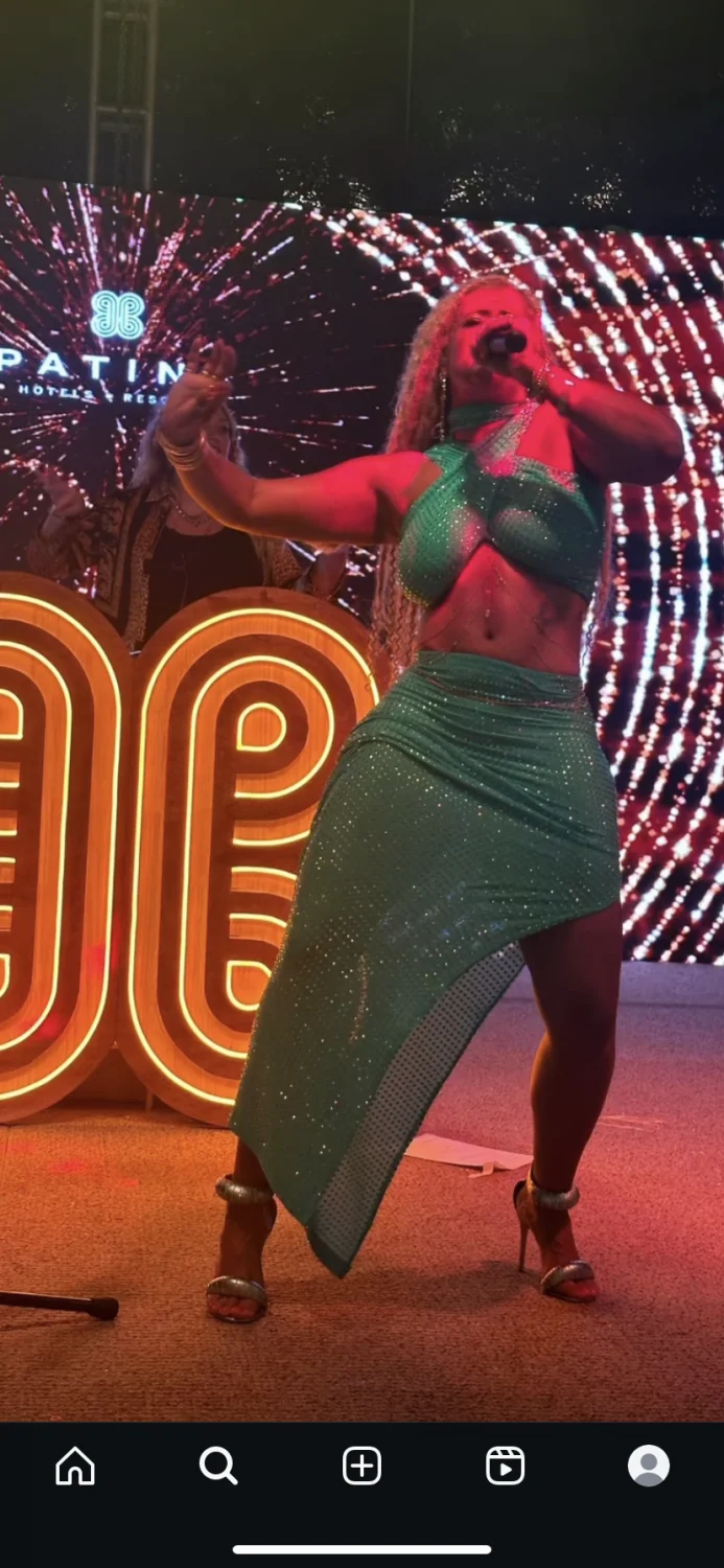KELIS’ FINE AHH main image