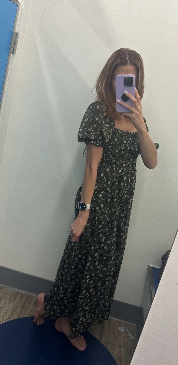 Slut Wife Angela showing off MILF body image 23