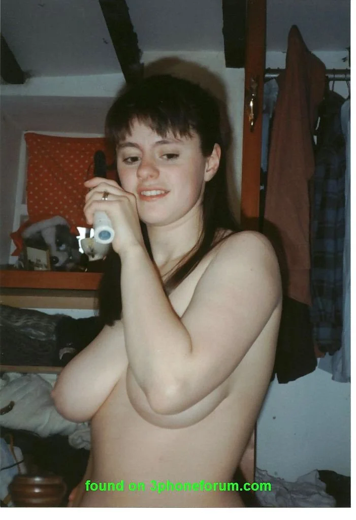 UK Wife - Nicely Curvy - Part 3. (p2) image 2