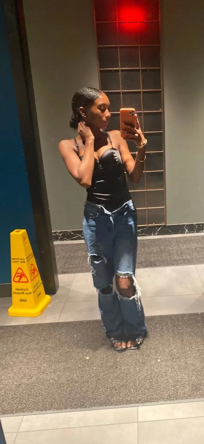 Nutty darkskin with curvy thick body made for dick 🤤 image 3