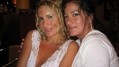 Italian swinging wife image 6