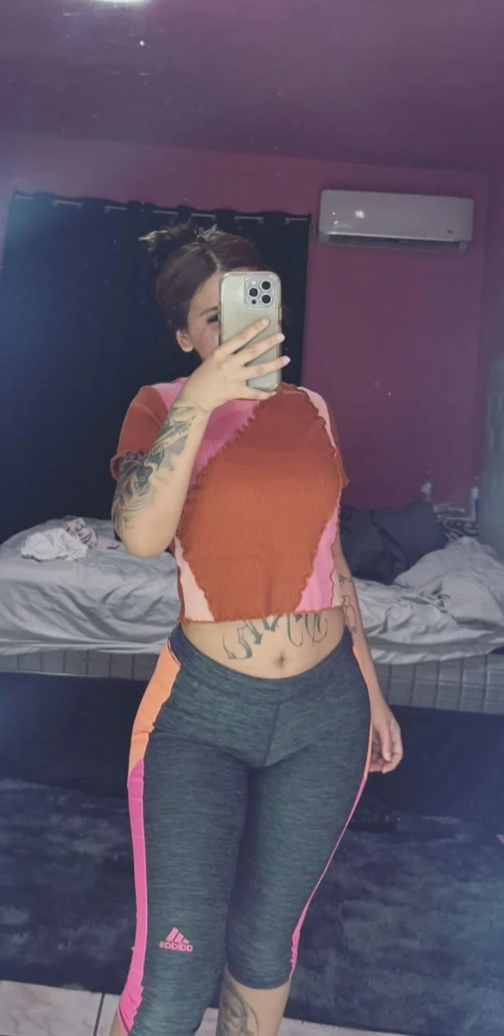 Rica puta tiene un rico culo y cuerpo sexy zorrita image 19
