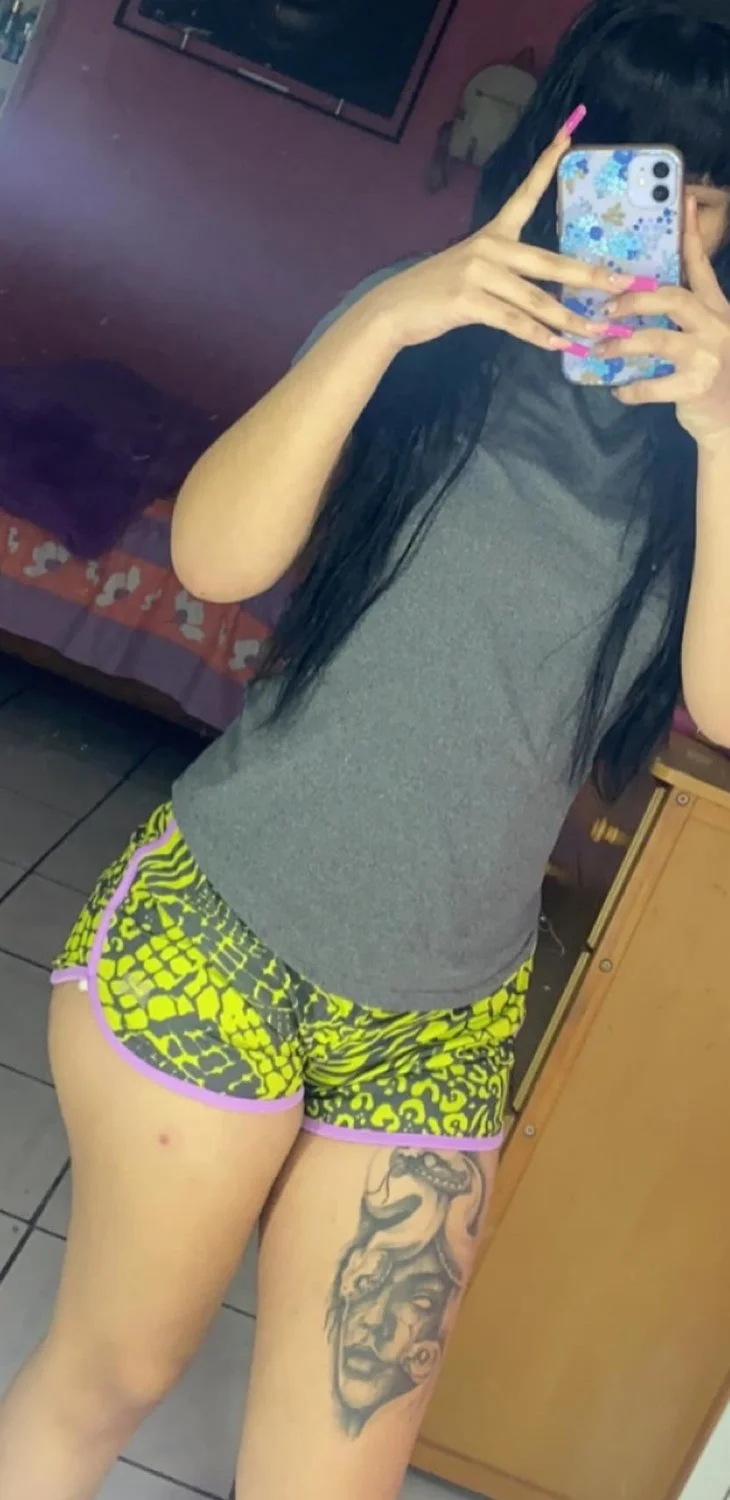 Rica puta tiene un rico culo y cuerpo sexy zorrita image 30