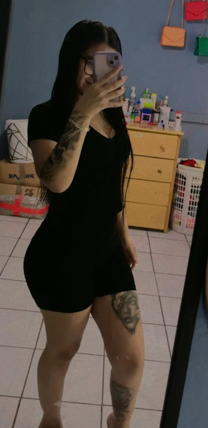 Rica puta tiene un rico culo y cuerpo sexy zorrita image 43