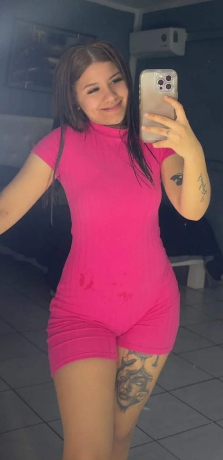 Rica puta tiene un rico culo y cuerpo sexy zorrita image 48