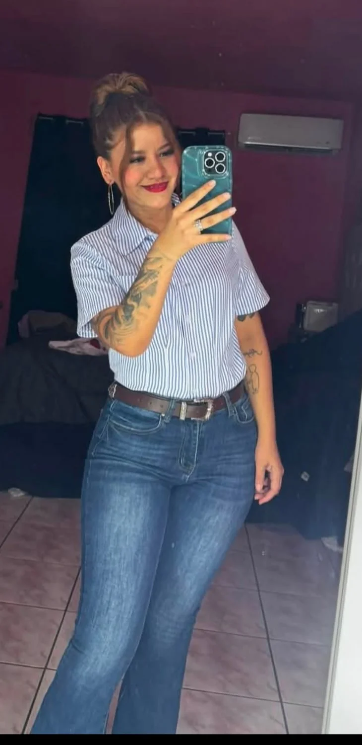 Rica puta tiene un rico culo y cuerpo sexy zorrita image 7