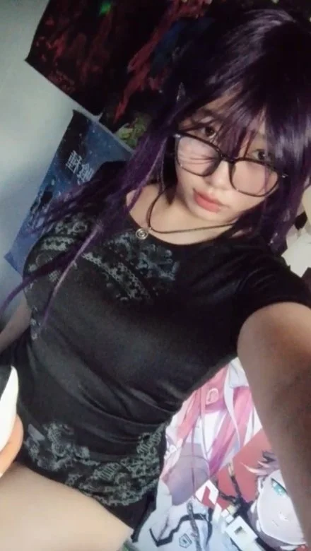 Lucy 19f Asian webslut image 11
