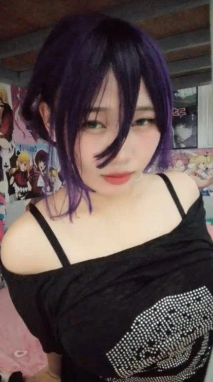 Lucy 19f Asian webslut image 12