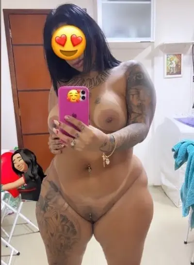 Gordinha do RJ sabe como engolir um pau enorme com esse cu grande 😈 cover image