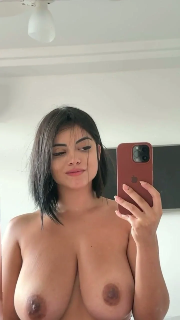 🔞 horny fat ass titfuck nude wet pussy 💦🍑 Check my OF image 4
