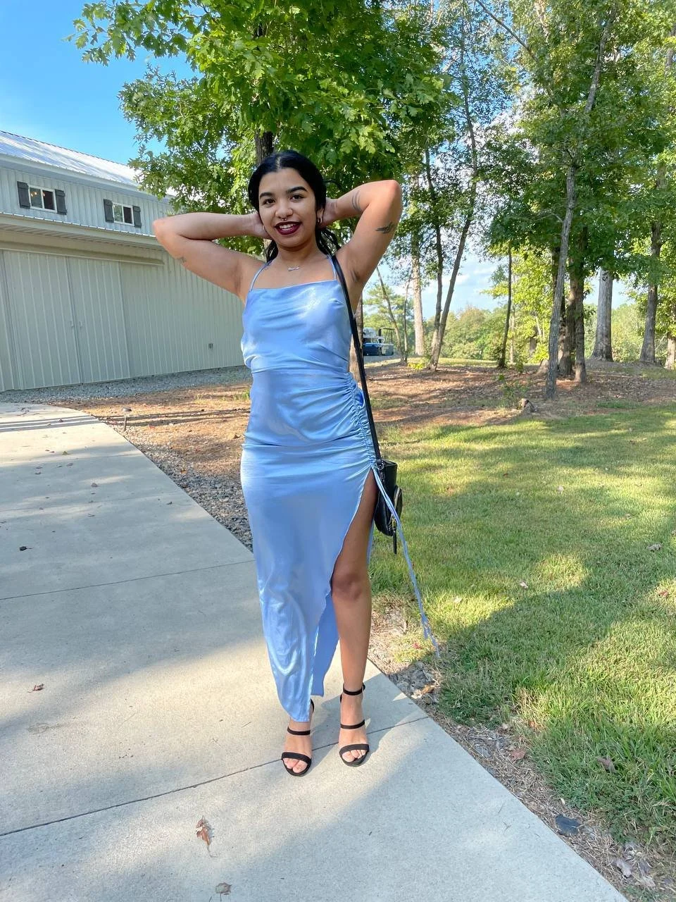 Latina Slut with a fat ass exposed image 3