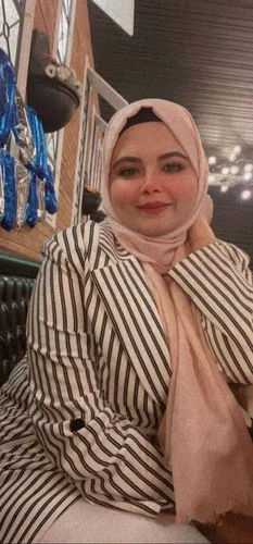 A veiled Arab woman, the height of femininity and hot image 17