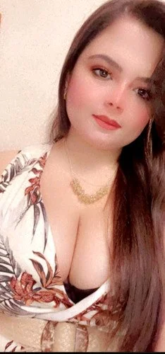 A veiled Arab woman, the height of femininity and hot image 5