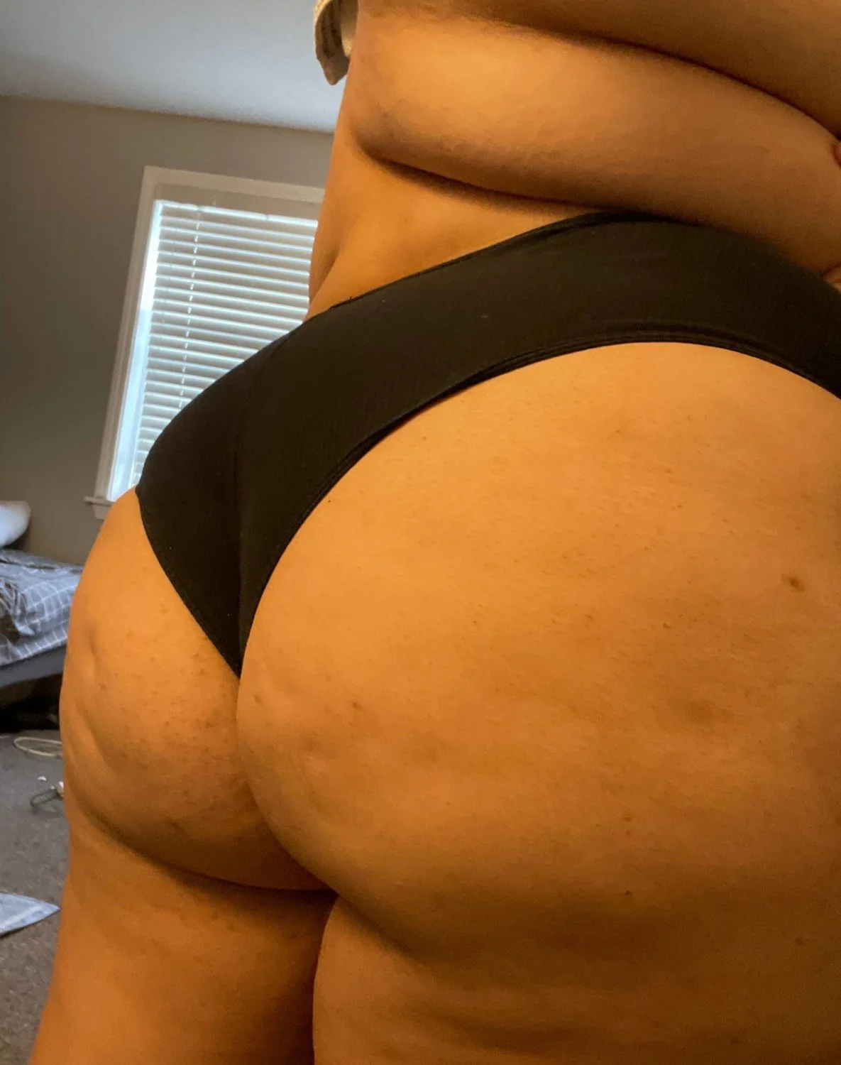 Slut likes anal. More coming soon! image 8