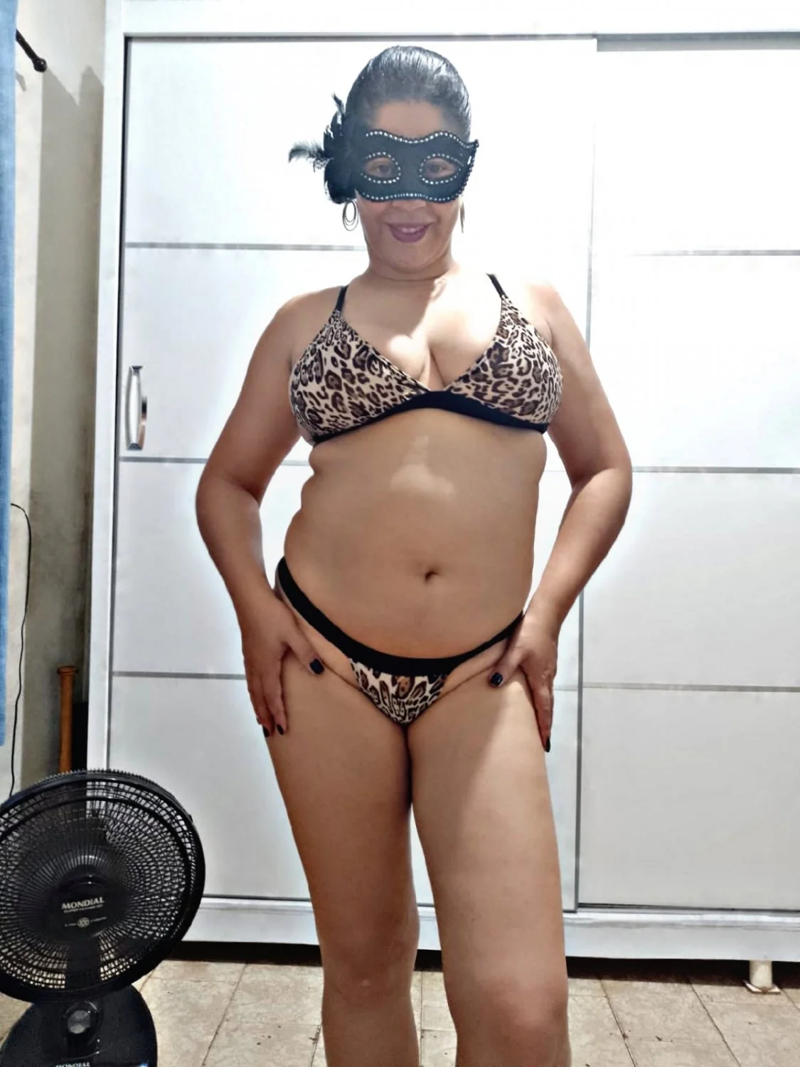 Madura Brasileña Casada image 18