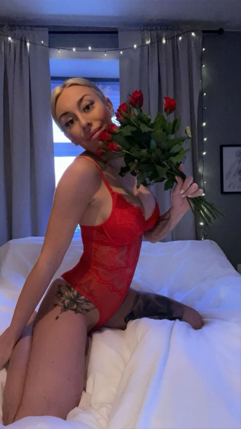 Zara Larsson lookalike swedish petite teen leaked snapchat nudes 🥵💦 image 3