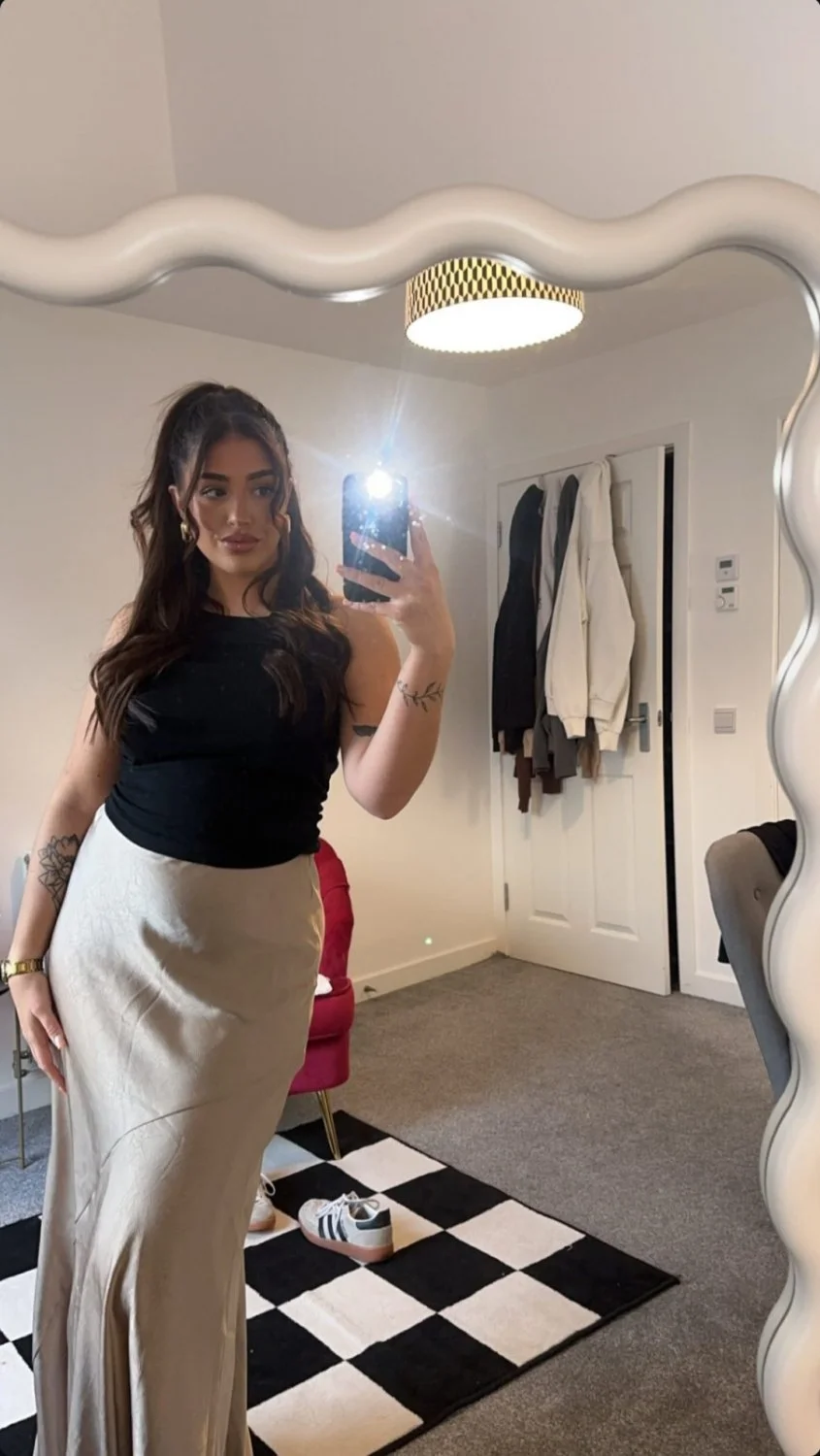 Hot slutty brunette uk chav pawg dsl image 36