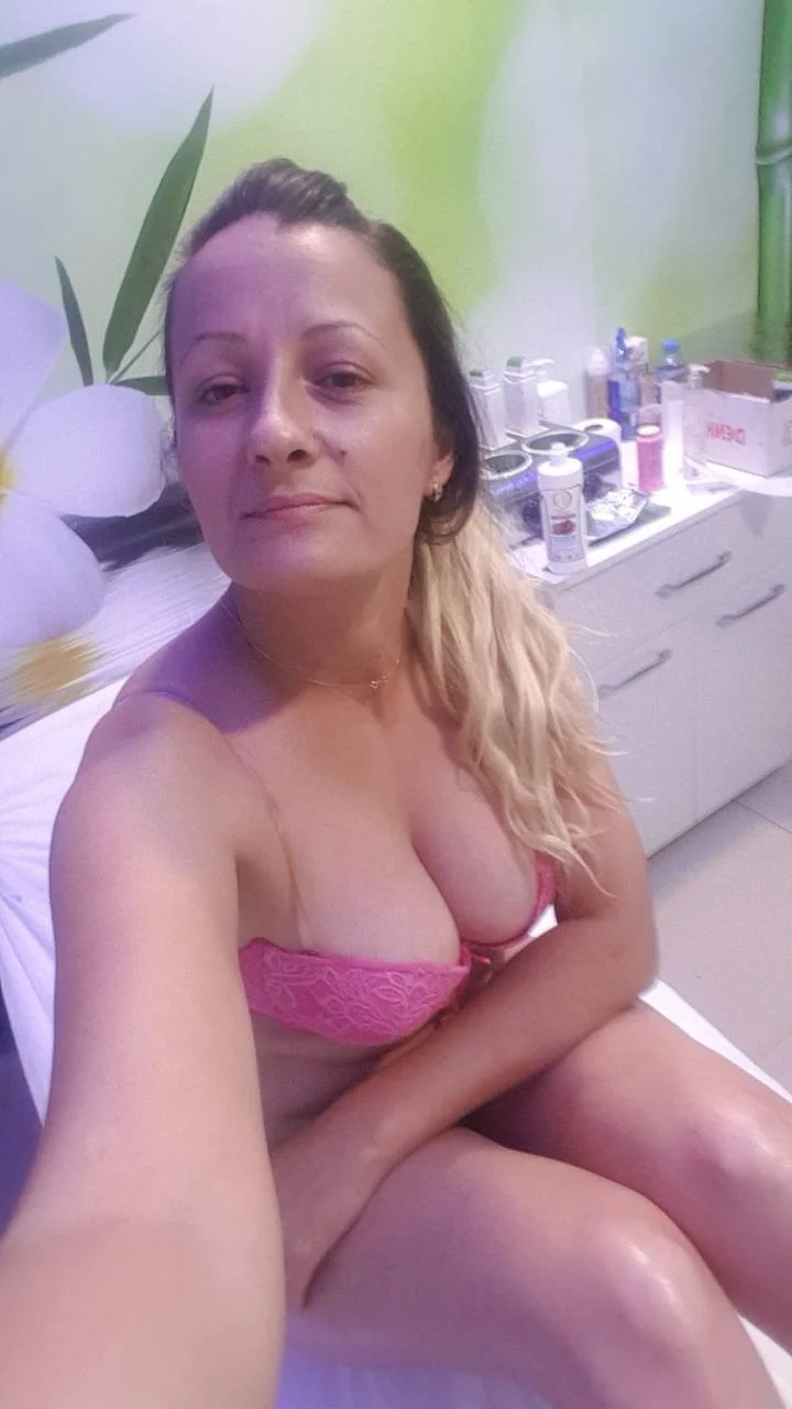 Blonde Time image 4