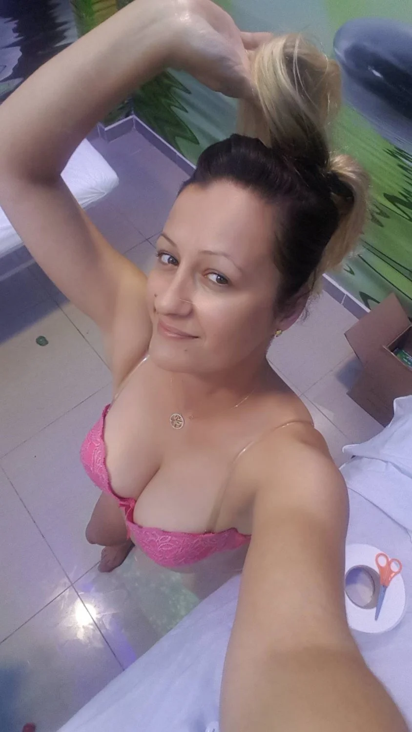 Blonde Time image 7