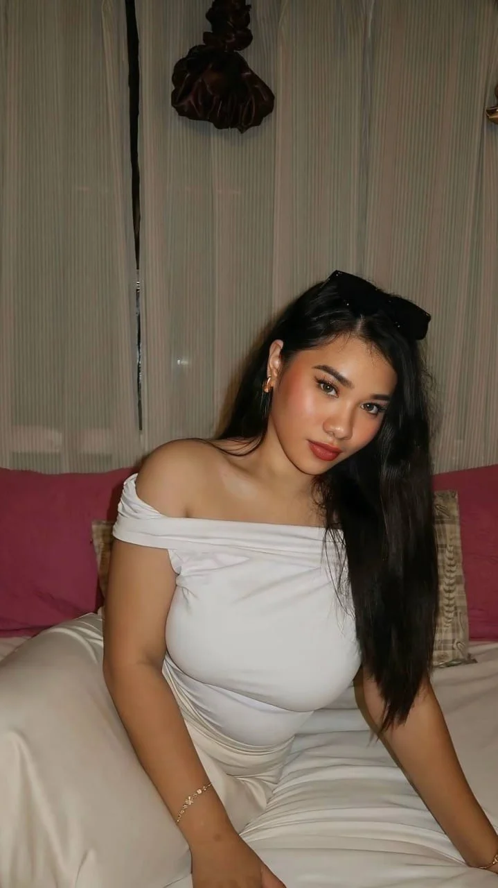 Kate tetona🤤 main image