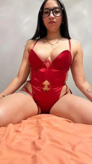 Nai sexy latina slut image 2