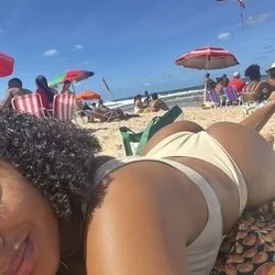 Morena gostosinha do prive image 2
