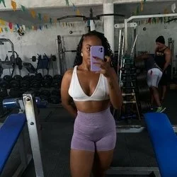 Morena gostosinha do prive image 3