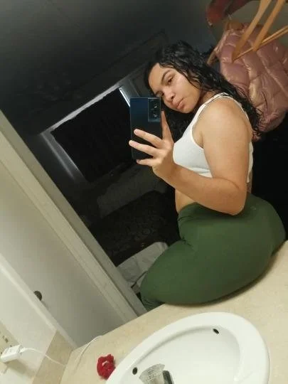 Peaches Young Hispanic whore main image
