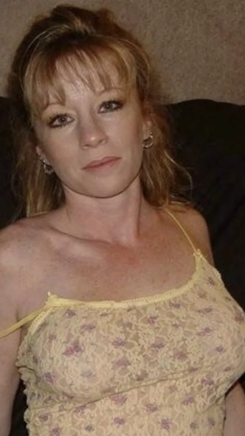 Mature ginger MILF whore showing off her perfect tits. That asshole tho🤤🤤 image 16