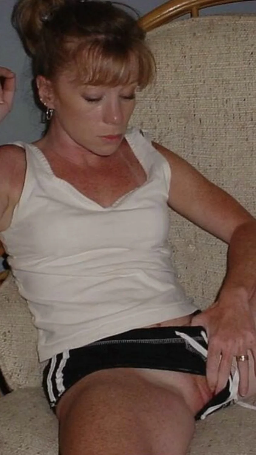 Mature ginger MILF whore showing off her perfect tits. That asshole tho🤤🤤 image 17