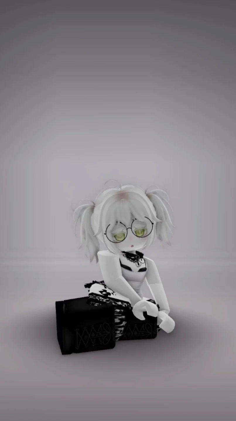 My Roblox Avatar 🥴🫣❤️ image 6
