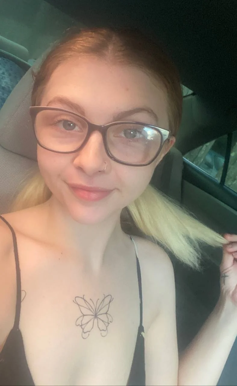 White Slut Giving Blowjob to a BBC main image