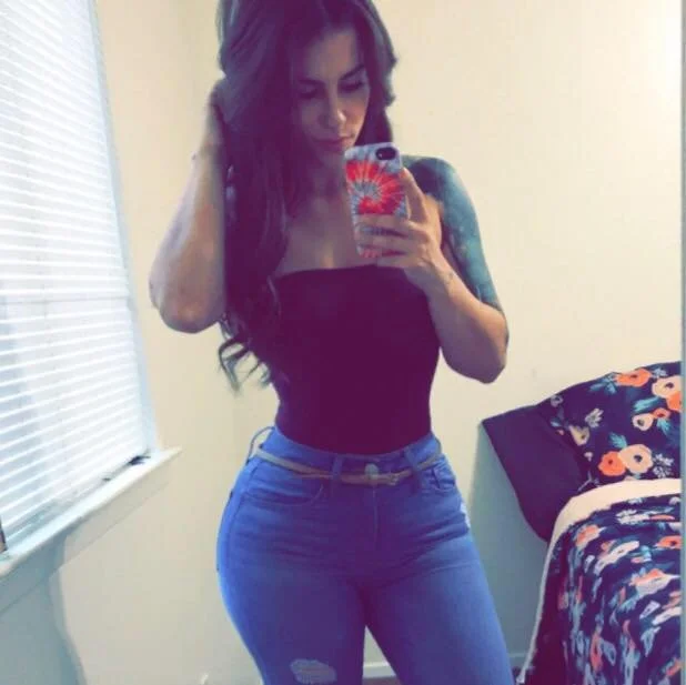 -coworkers hot desperate mom leaked Pics- image 2