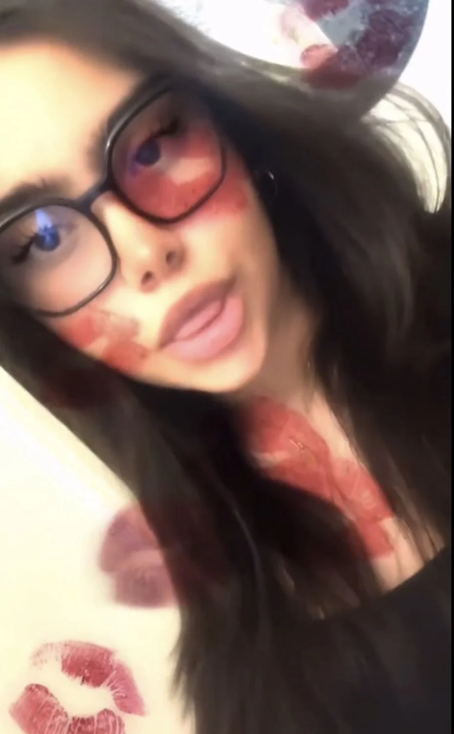 French Arabic sexy TikTok slut spy nude sexy boobs France feet salope pute image 11