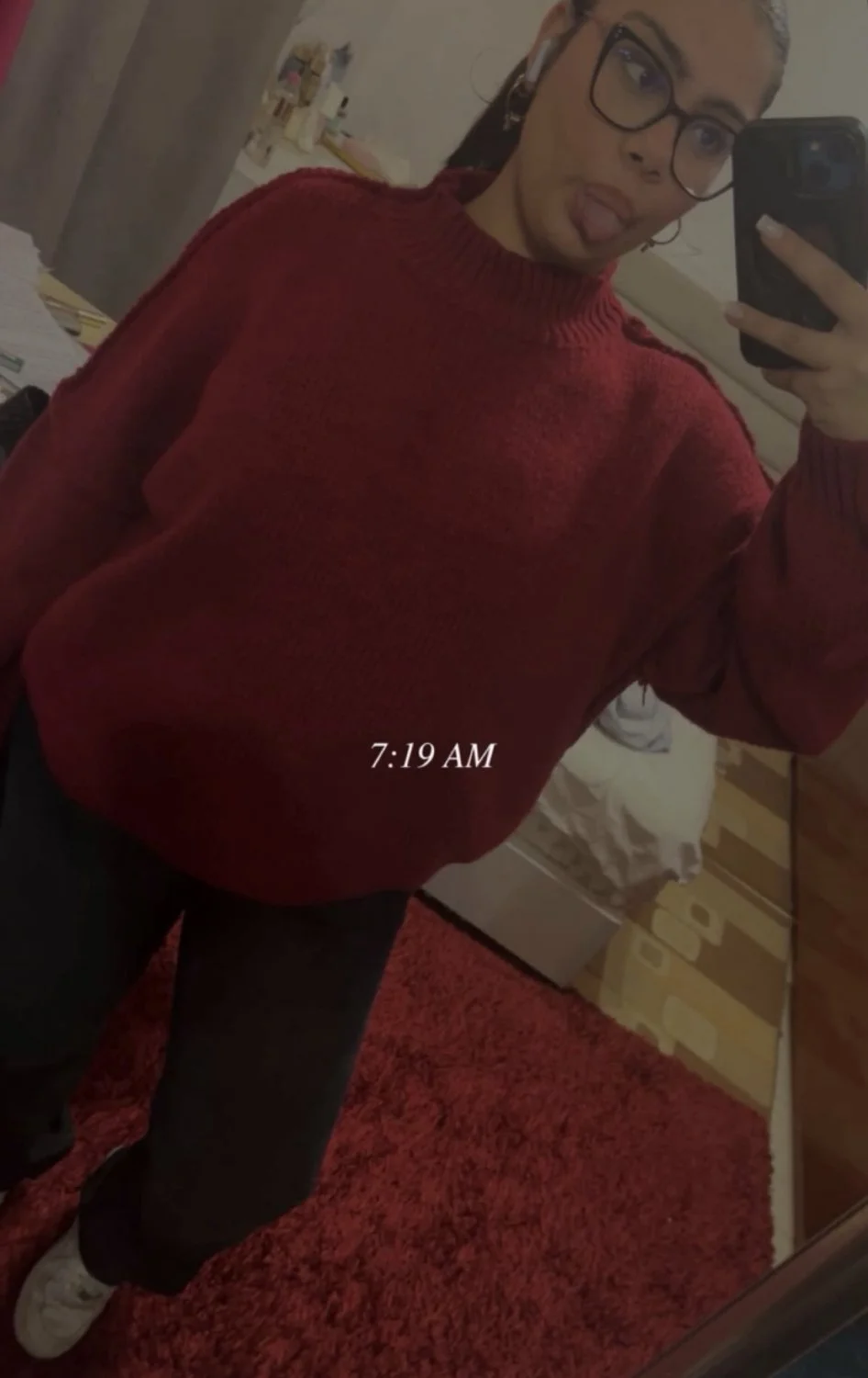 French Arabic sexy TikTok slut spy nude sexy boobs France feet salope pute image 16