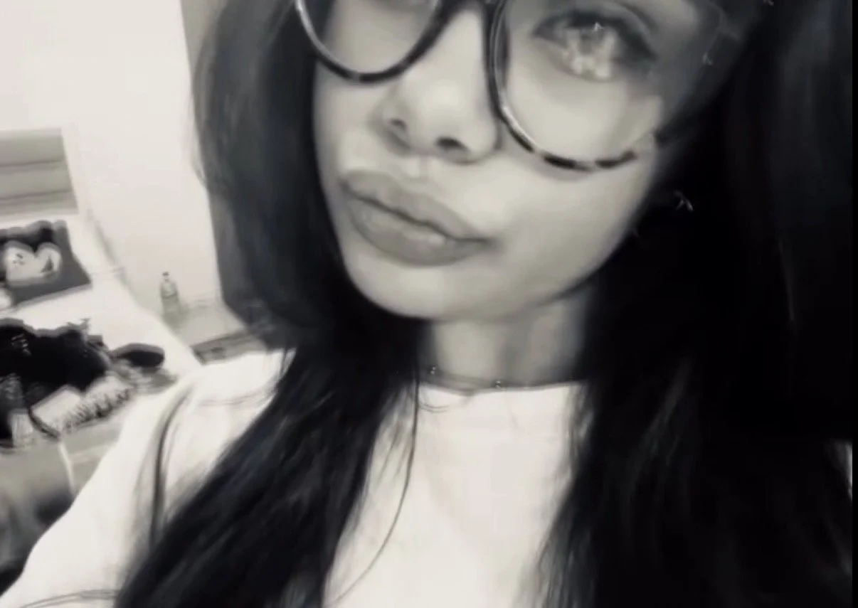 French Arabic sexy TikTok slut spy nude sexy boobs France feet salope pute image 36