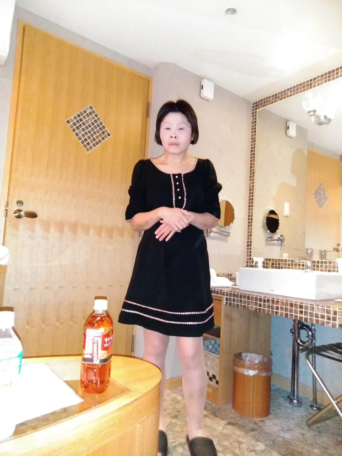 こんなので勃つようなゲテモノ好きな男がいるのかな？ image 2