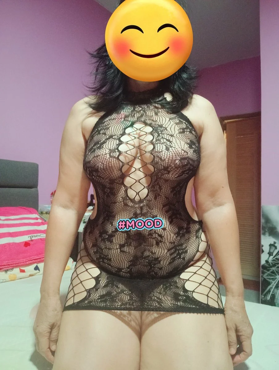 สาวใหญ่ชอบโชว์ image 25
