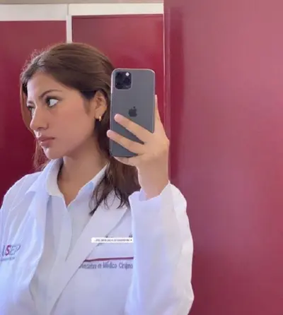 Doctora. México 🇲🇽. Grandes Tetas 🤤 cover image