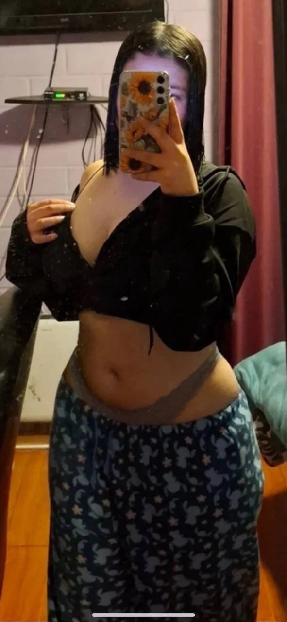Putita infiel chilena expuesta por puta compartan y dejen su me encanta para esta perra image 15