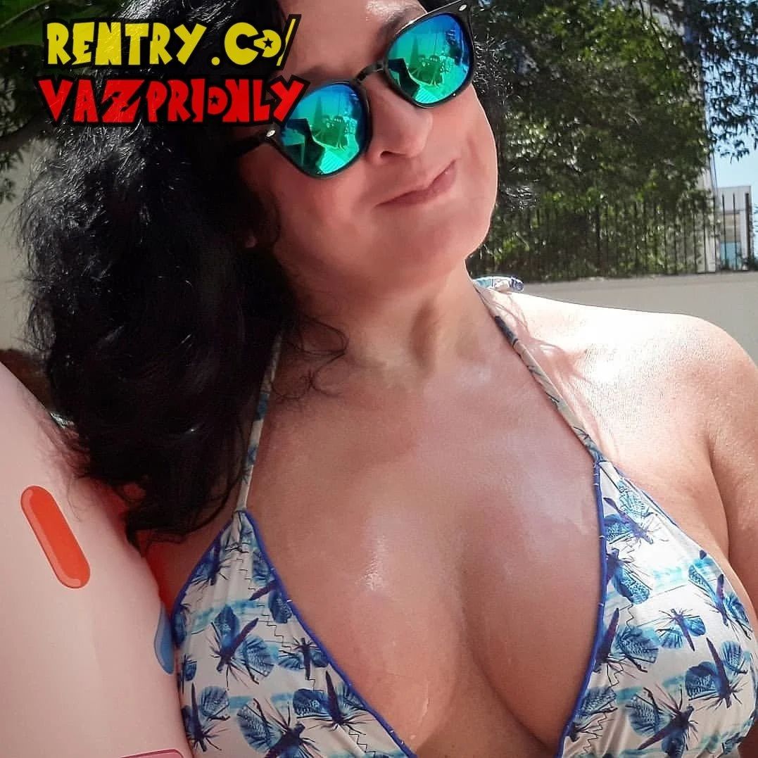 Dubladora da bulma DBZ - velha safada só fotos PARTE 2 image 16