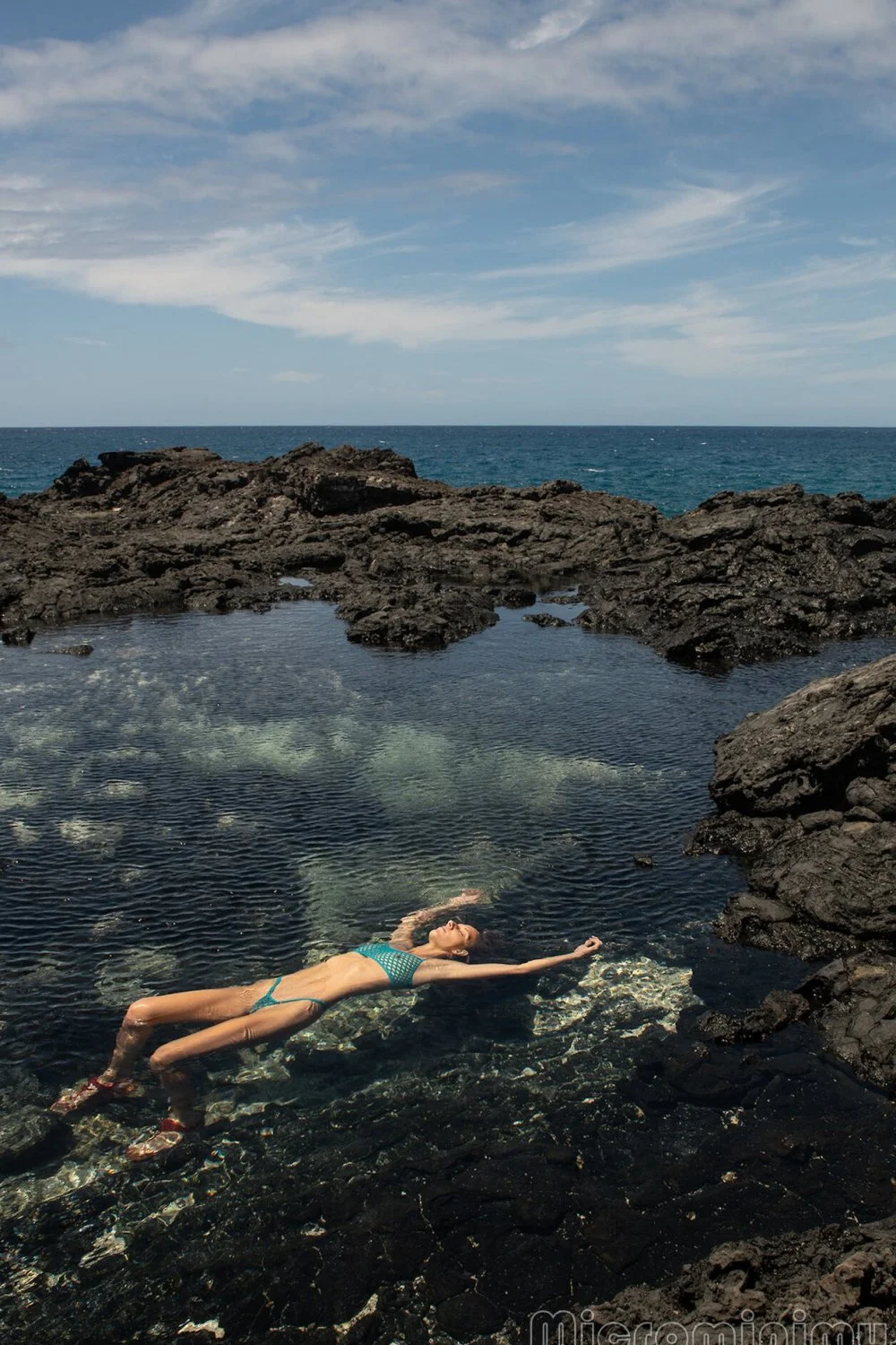 Skinny Fit Bikini Model Nude in Hawaii image 35