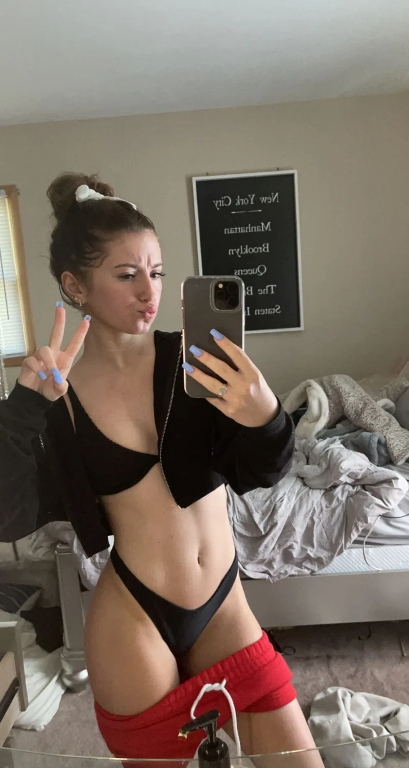 Exposing Rutgers ZETA sorority girl Gianna S. image 20
