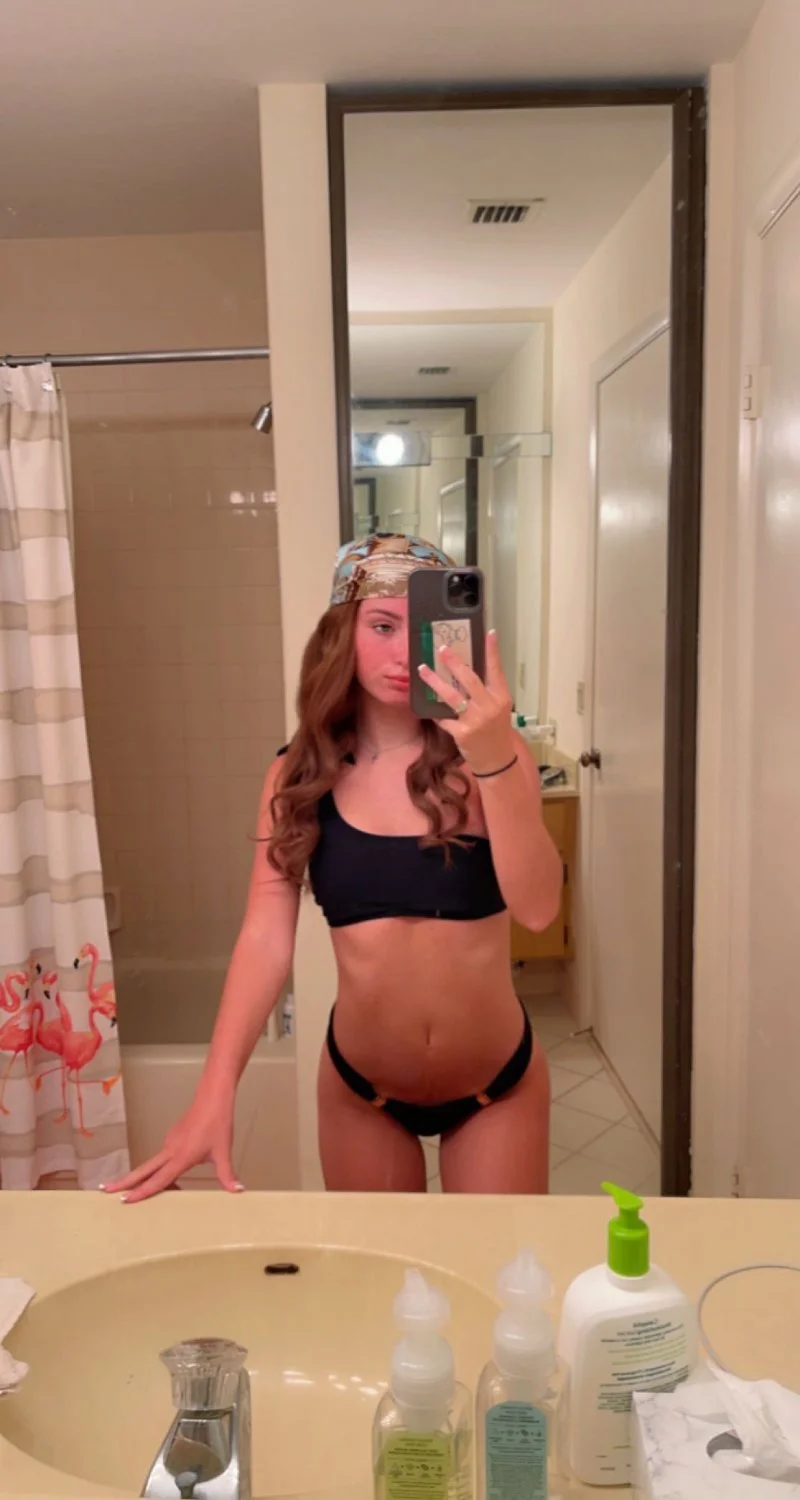 Exposing Rutgers ZETA sorority girl Gianna S. image 28