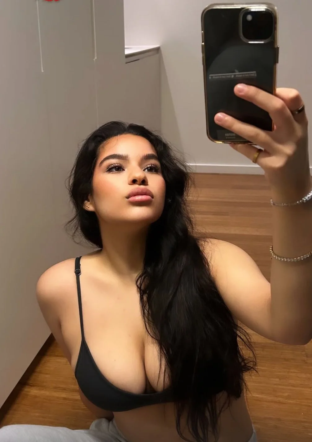 Busty Latina Bop Nadia image 5