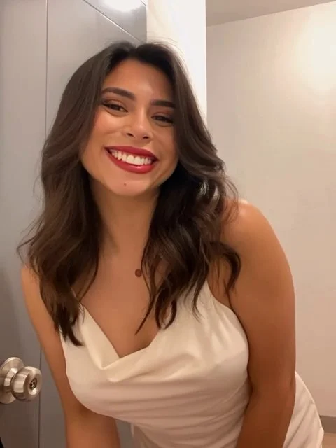 SELENA UNA PUTA EXHIBIDA image 10