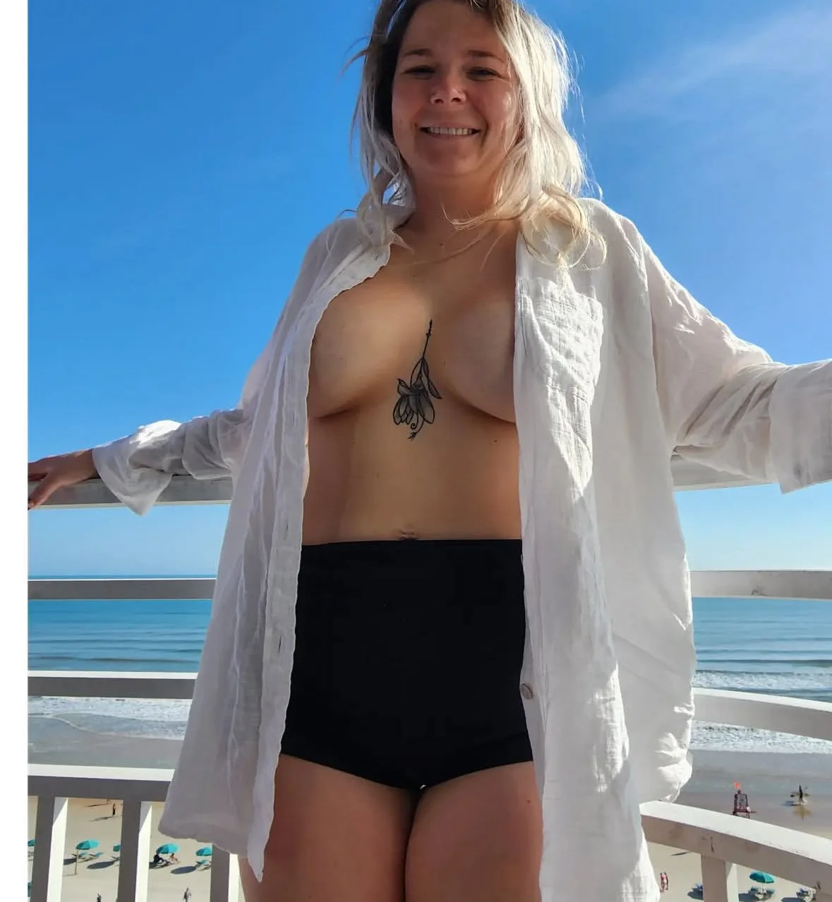 One of the most amazing Hotwifes! 😍 image 14