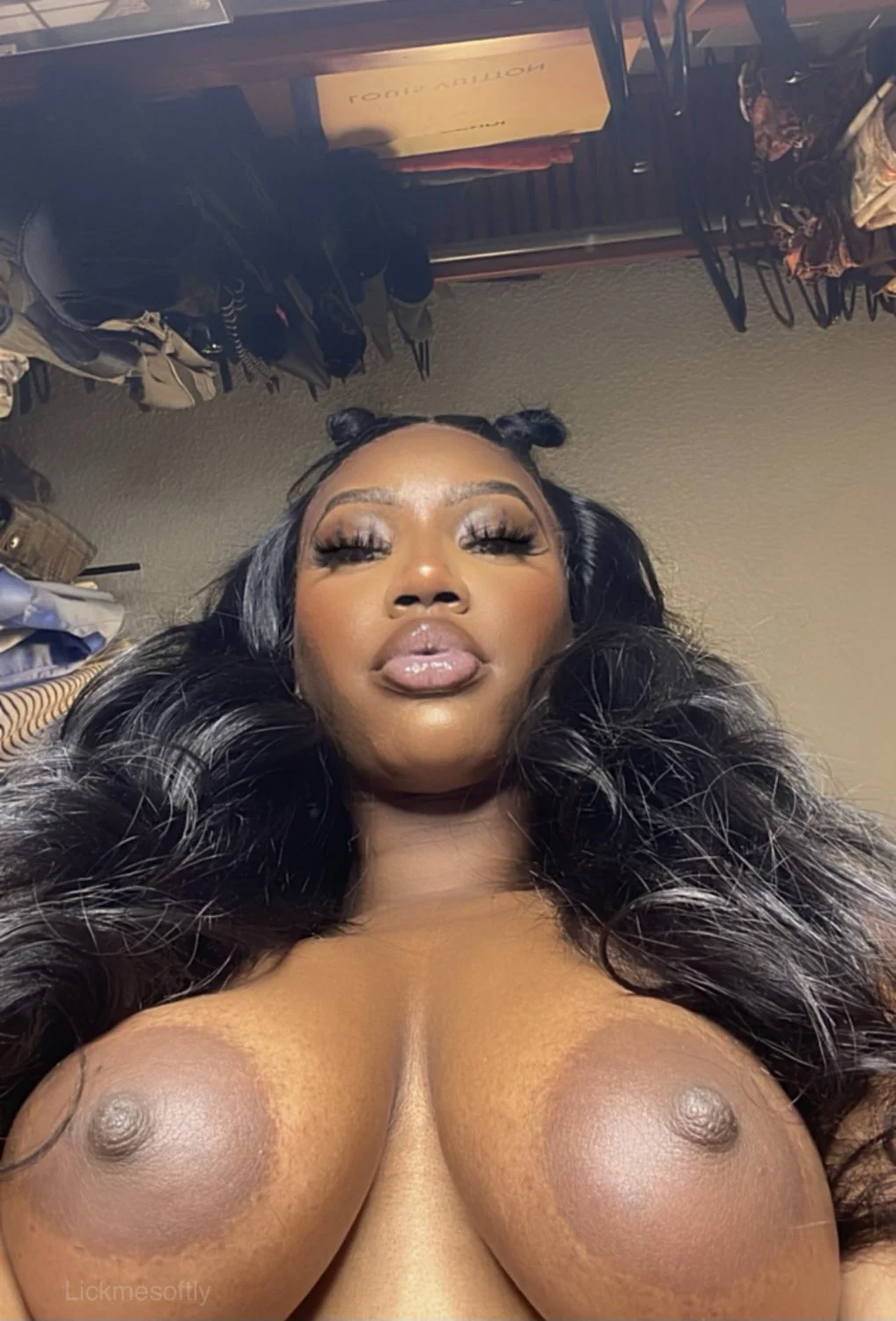 E.A.M.G. Showing Pussy Dump 5 image 36