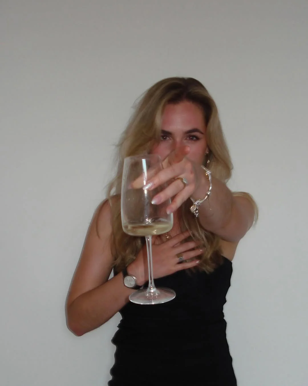Blonde bombshell Tessa image 31