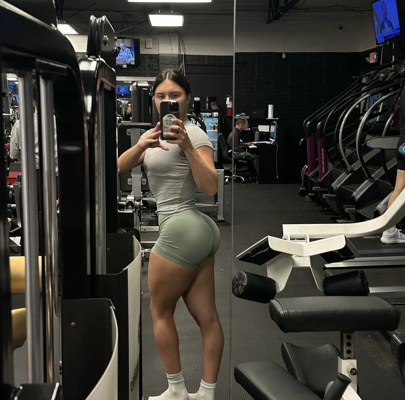 Texas gym pawg with fat ass image 3